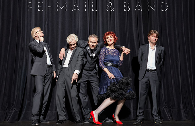 Fe-Mail & Band