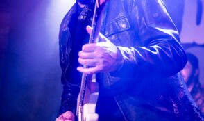 Zed Mitchell Band 15