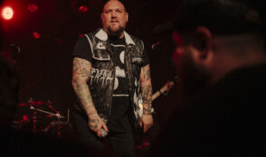 Atreyu 10