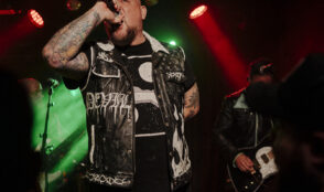 Atreyu 11