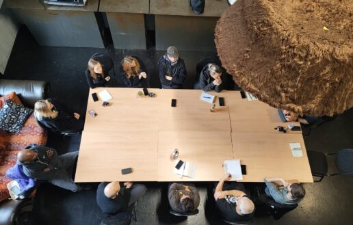 Austausch am runden Tisch 