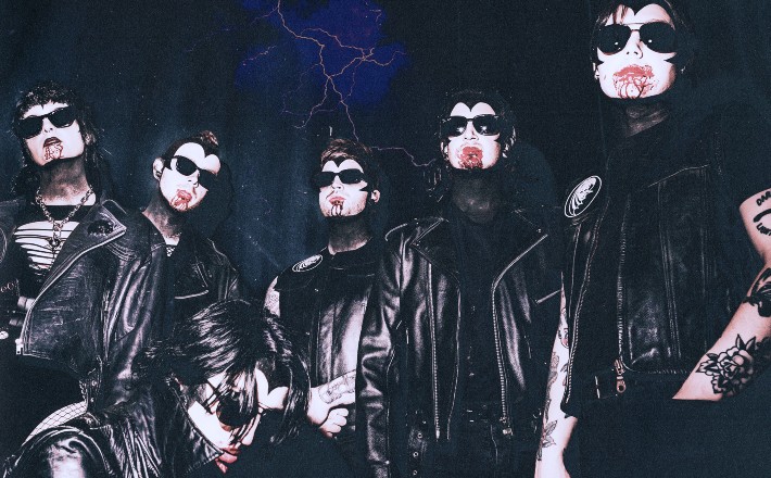 Frisch bestätigt: CREEPER