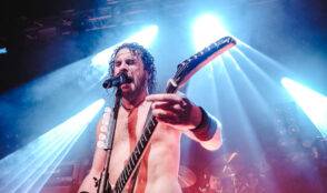 Airbourne 8